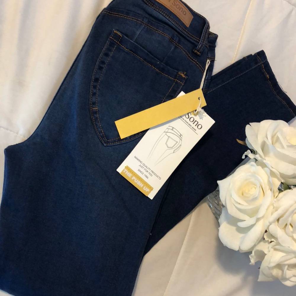 Perfect Mid Rise body Shaping Jeans